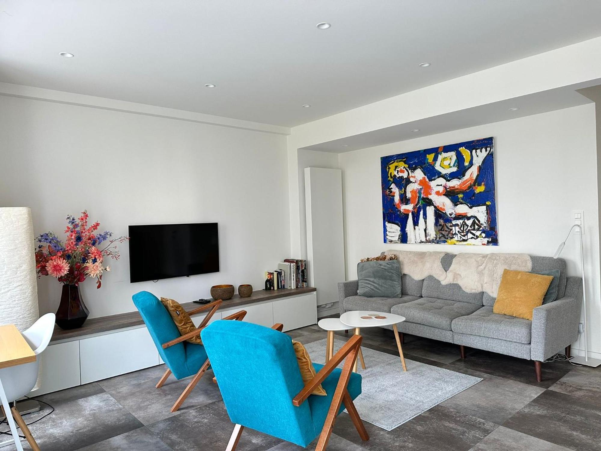 Renewed Luxurious At Casino Apartment
